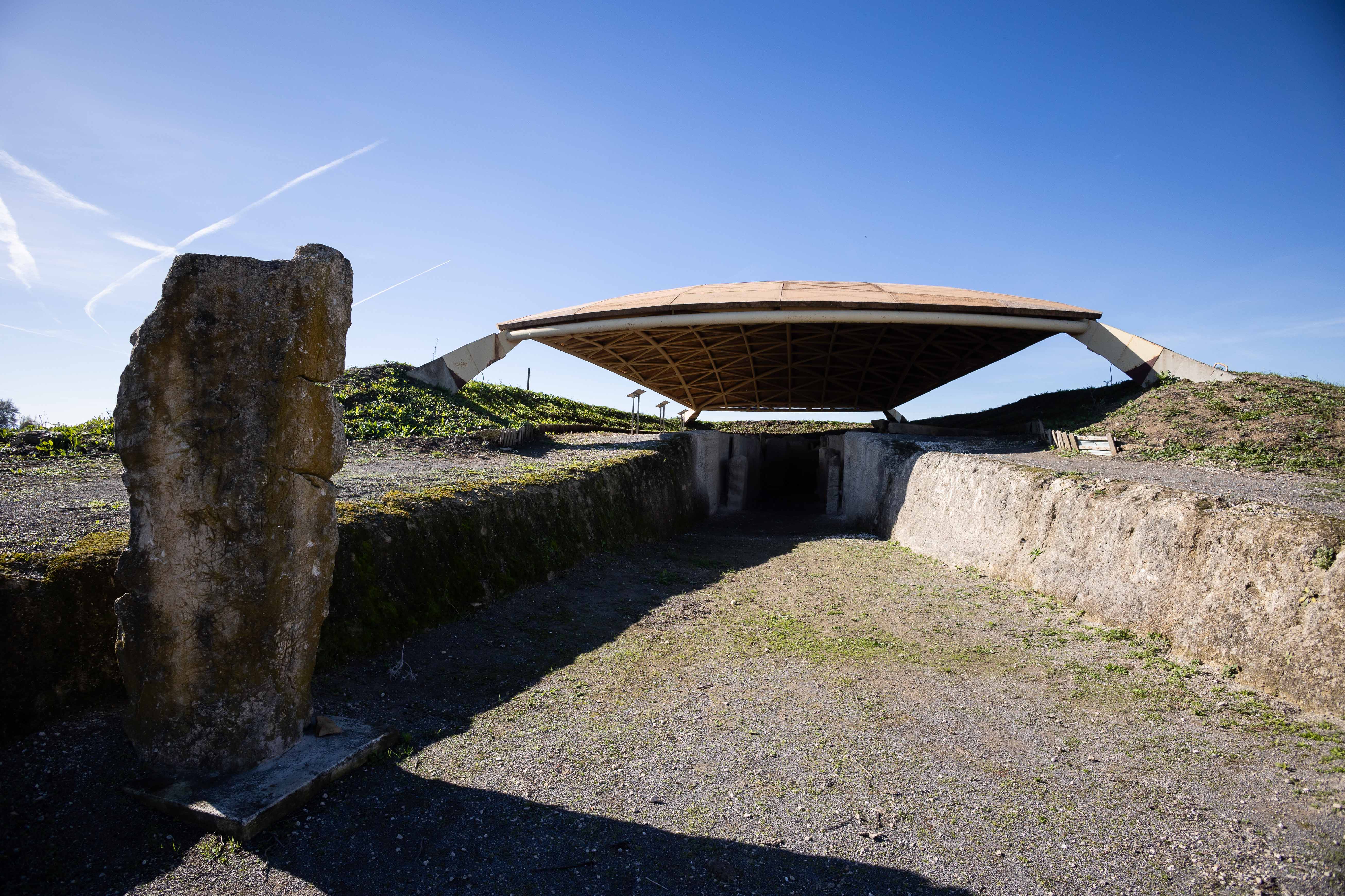 DOLMEN DE ALBERITE VILLAMARTIN 6