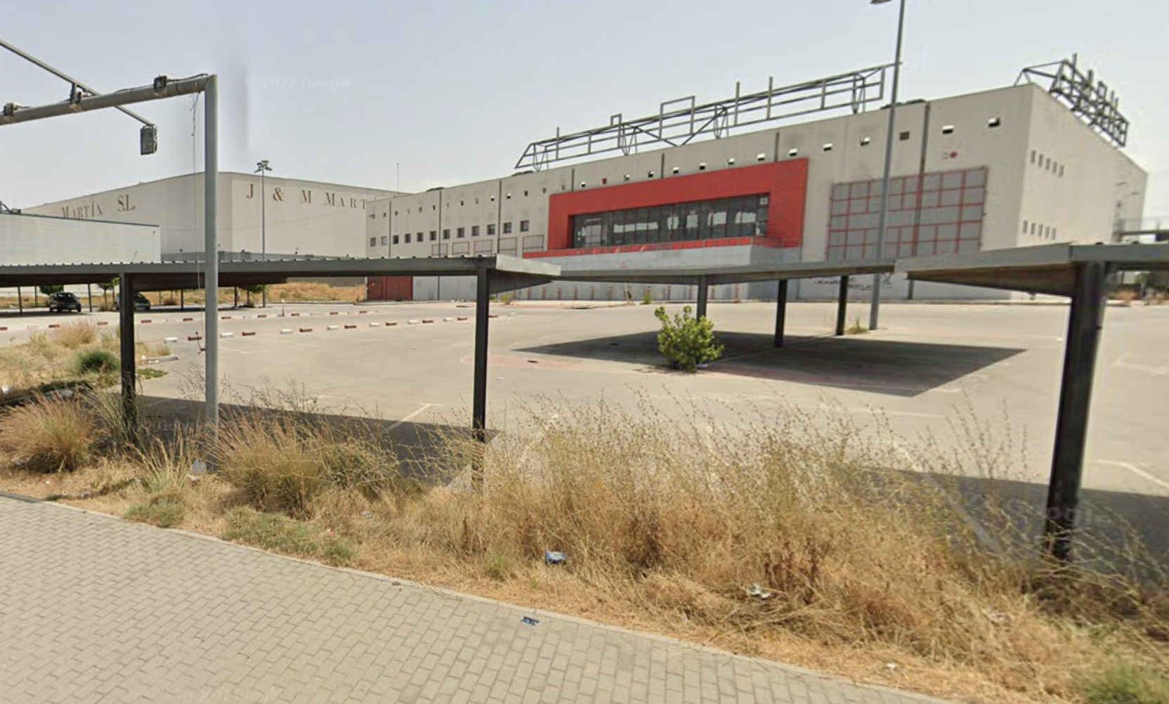 Antiguas instalaciones de Media-Markt, en el torno de Guadabajaque, en el acceso sur de Jerez, donde se ubicará el nuevo Mercadona, en una imagen de Google Maps. Antiguas instalaciones de Media-Markt, en el torno de Guadabajaque, en el acceso sur de Jerez, donde se ubicará el nuevo Mercadona, en una imagen de Google Maps.