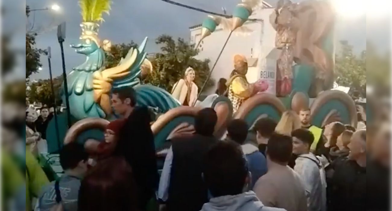 Una imagen de la cabalgata de Reyes Magos del año pasado en Estella del Marqués. Una imagen de la cabalgata de Reyes Magos del año pasado en Estella del Marqués.