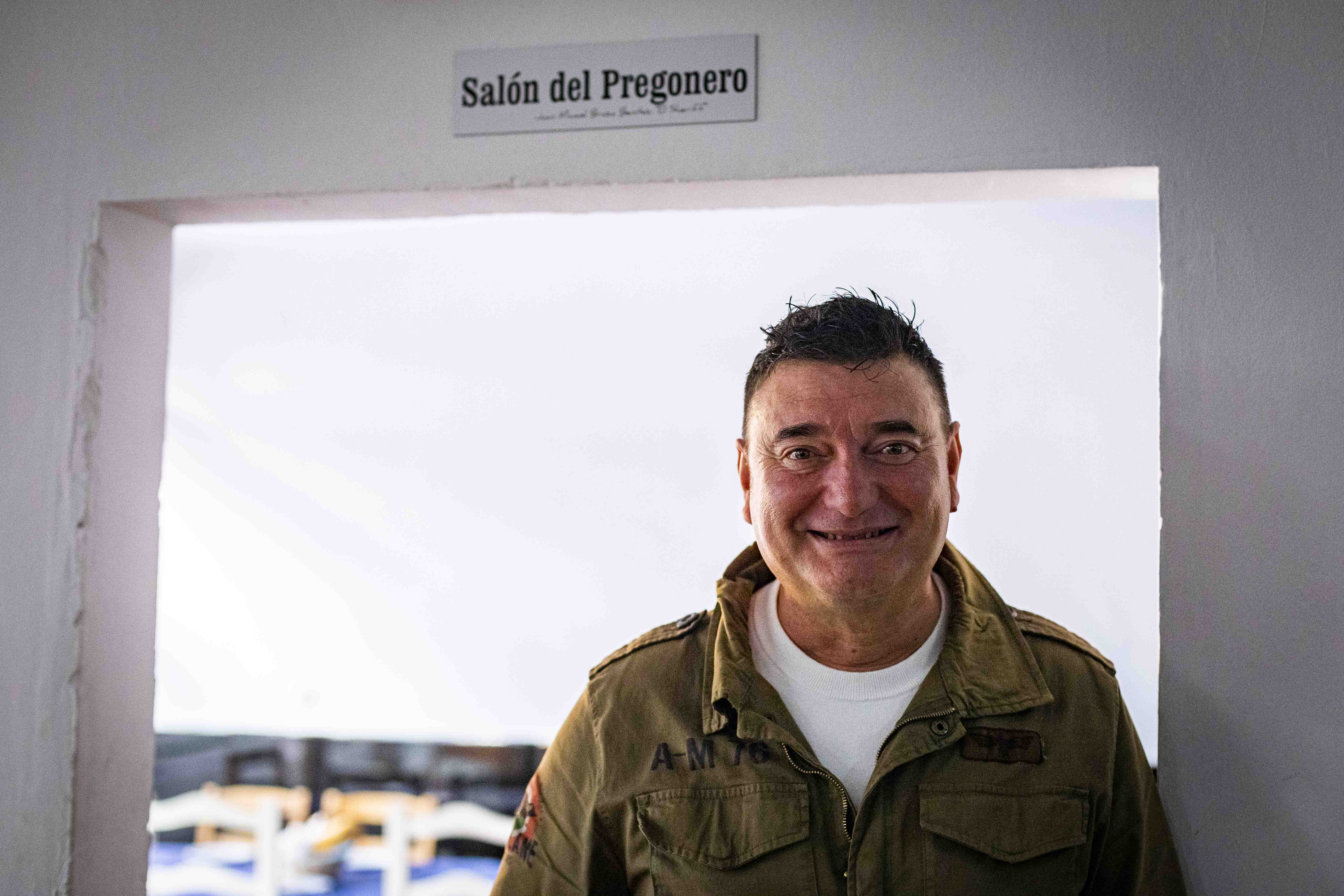 jose manuel braza sheriff chirigota carnaval pregonero cadiz 1
