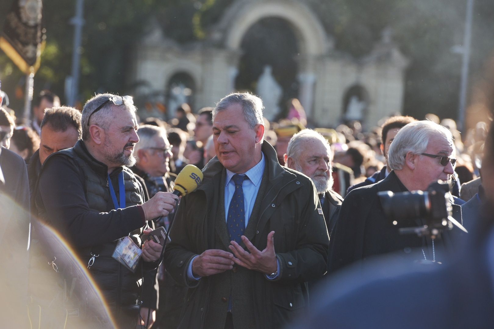 Salida de la cabalgata de los Reyes Magos en Sevilla.