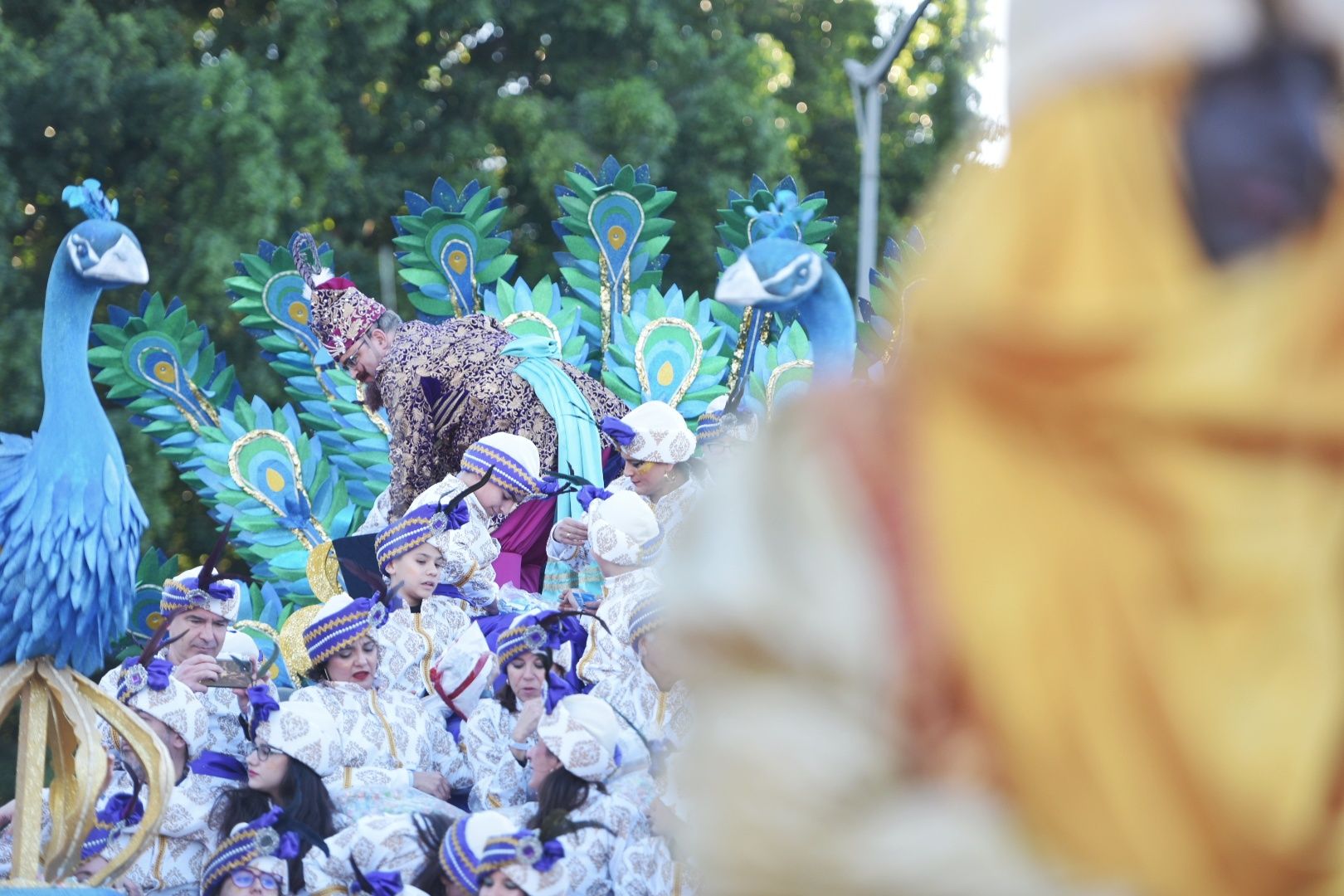 Salida de la cabalgata de los Reyes Magos en Sevilla.