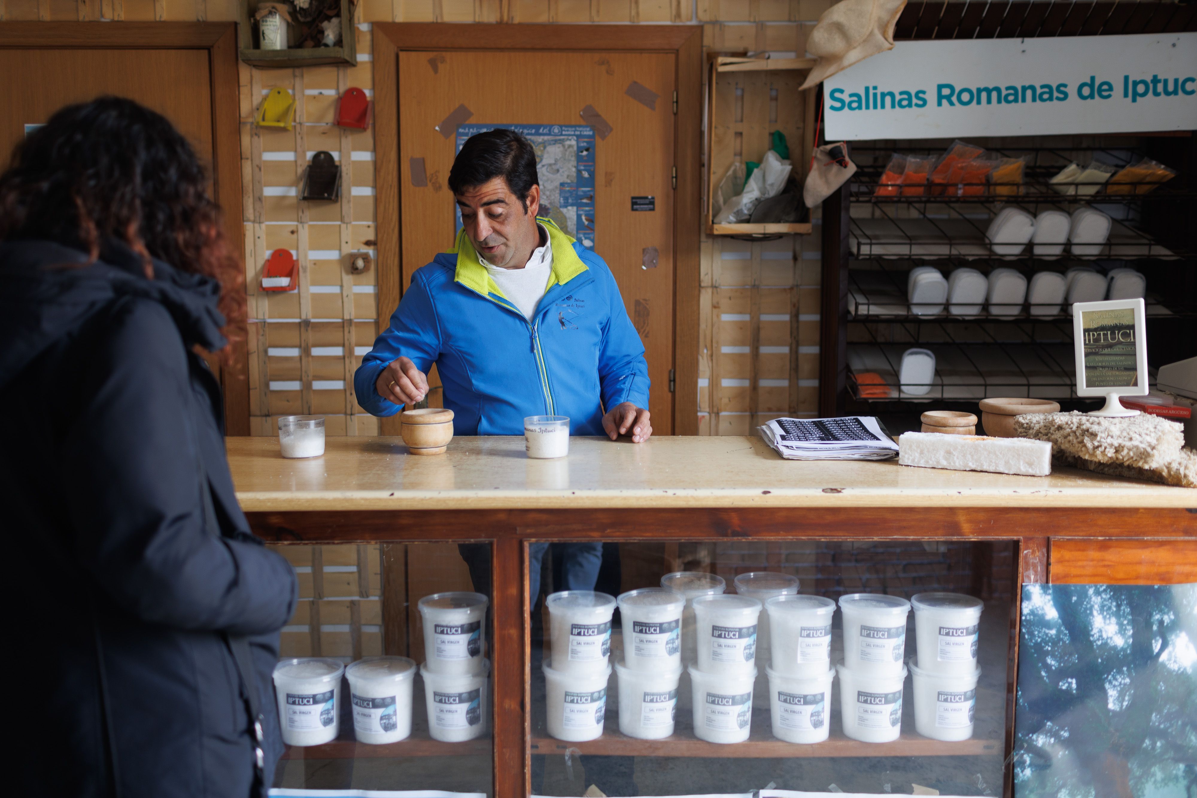Punto de venta directa de la sal Iptuci. 