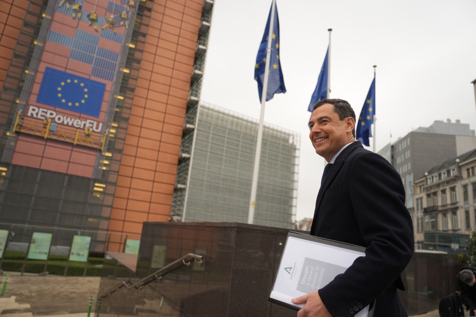 Juanma Moreno en Bruselas.