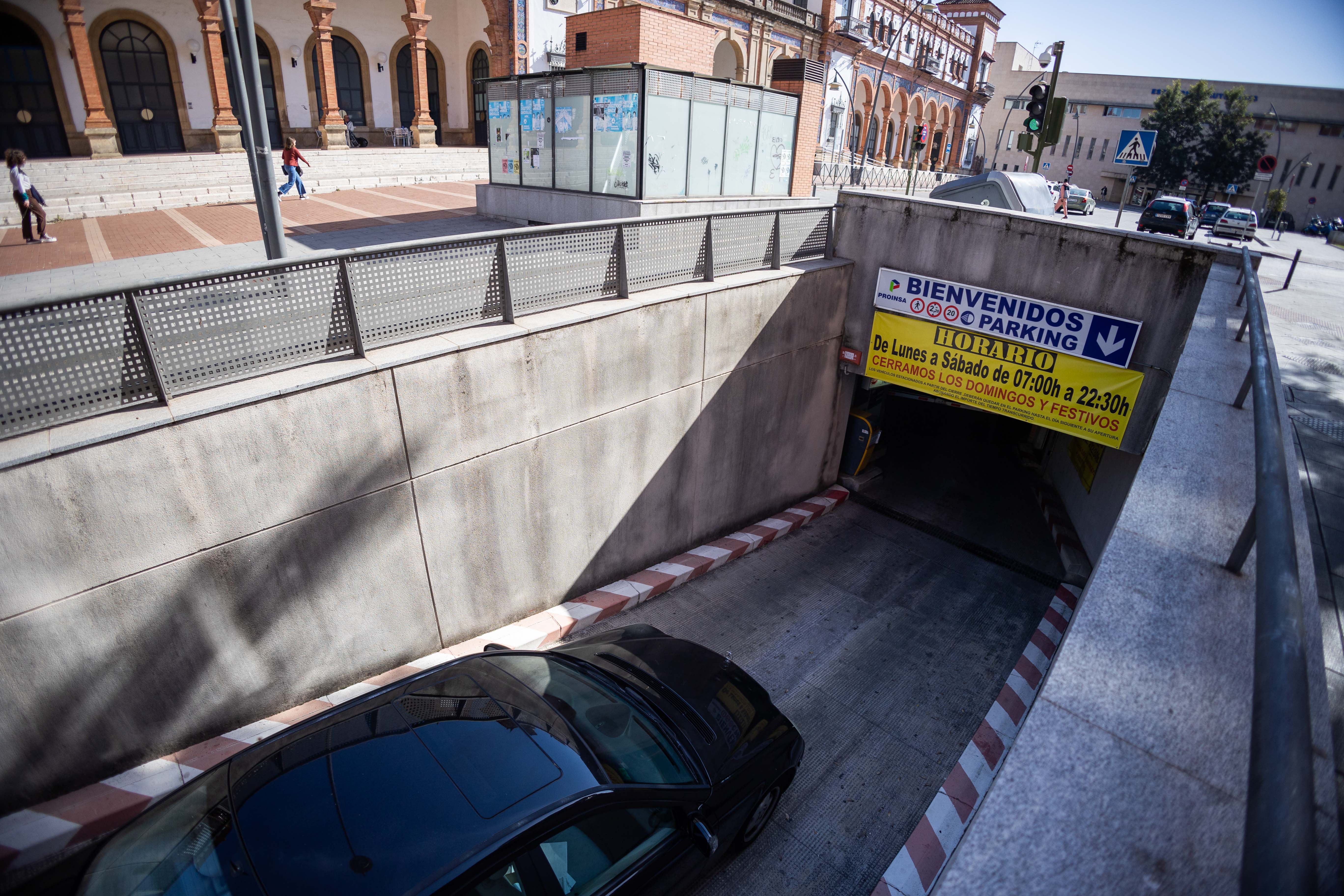 PARKING SUBTERRANEO ESTACION DE TRENES 1