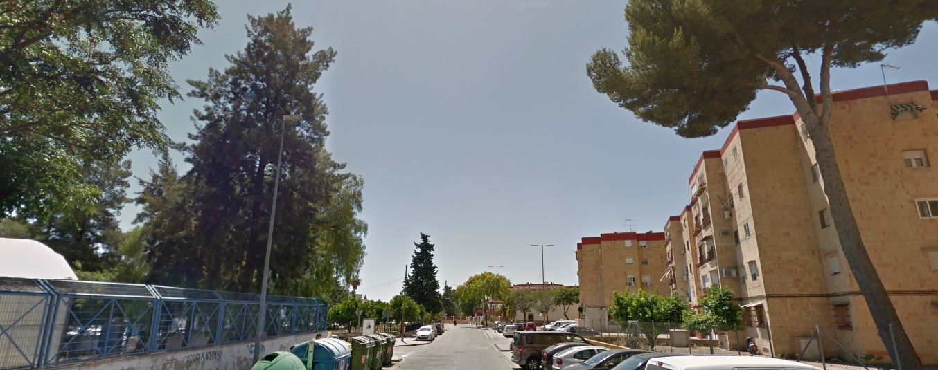 La Granja es una de las barriadas que se han quedado sin luz en uno de los días más calurosos del año.