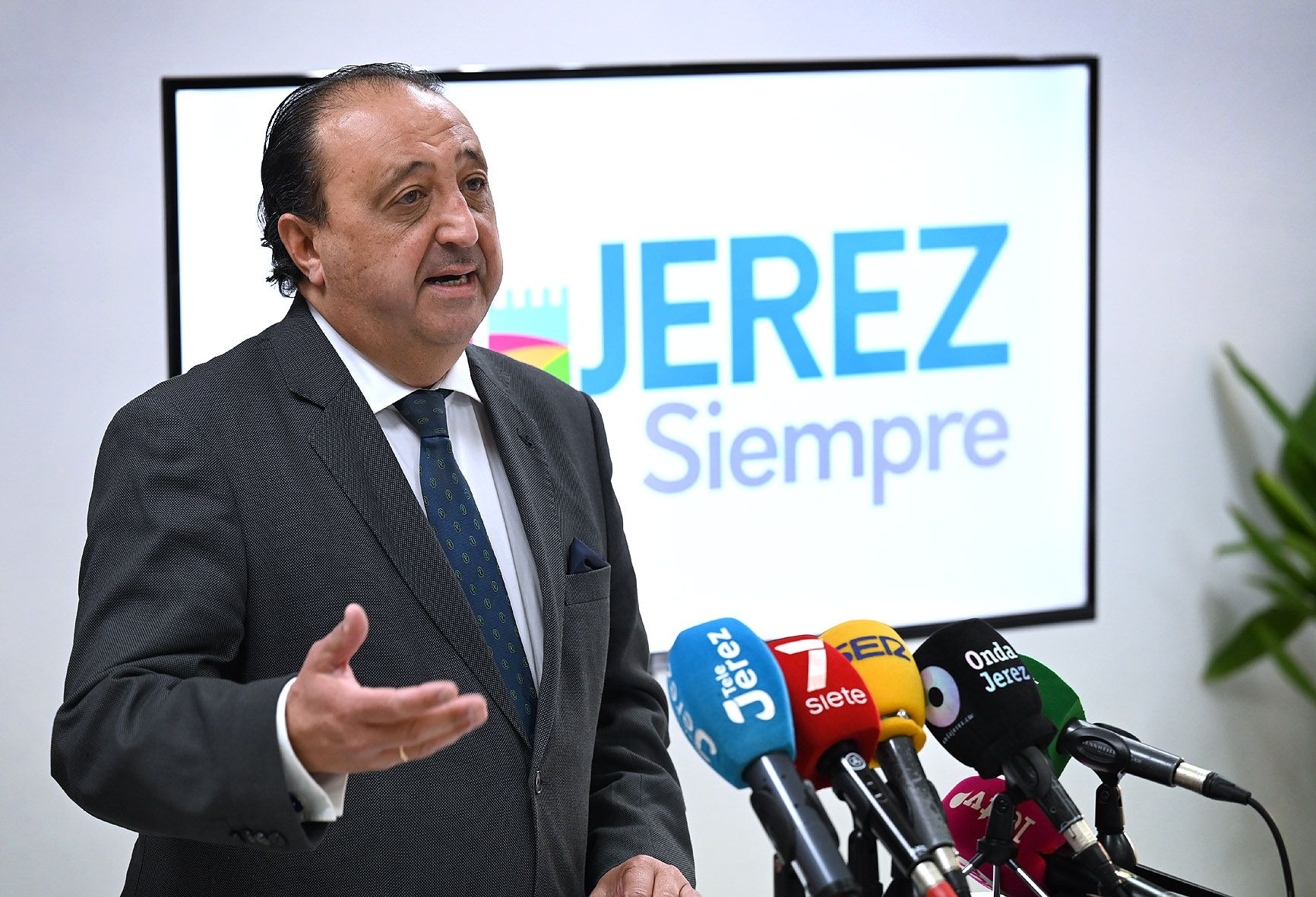 Fco Zurita   Rueda de prensa   Balance   07