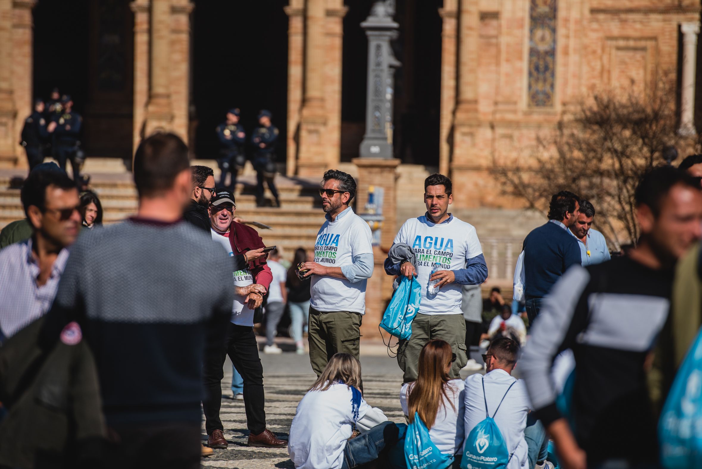 Manifestación de los agricultores de Huelva en las calles de Sevilla para pedir agua.