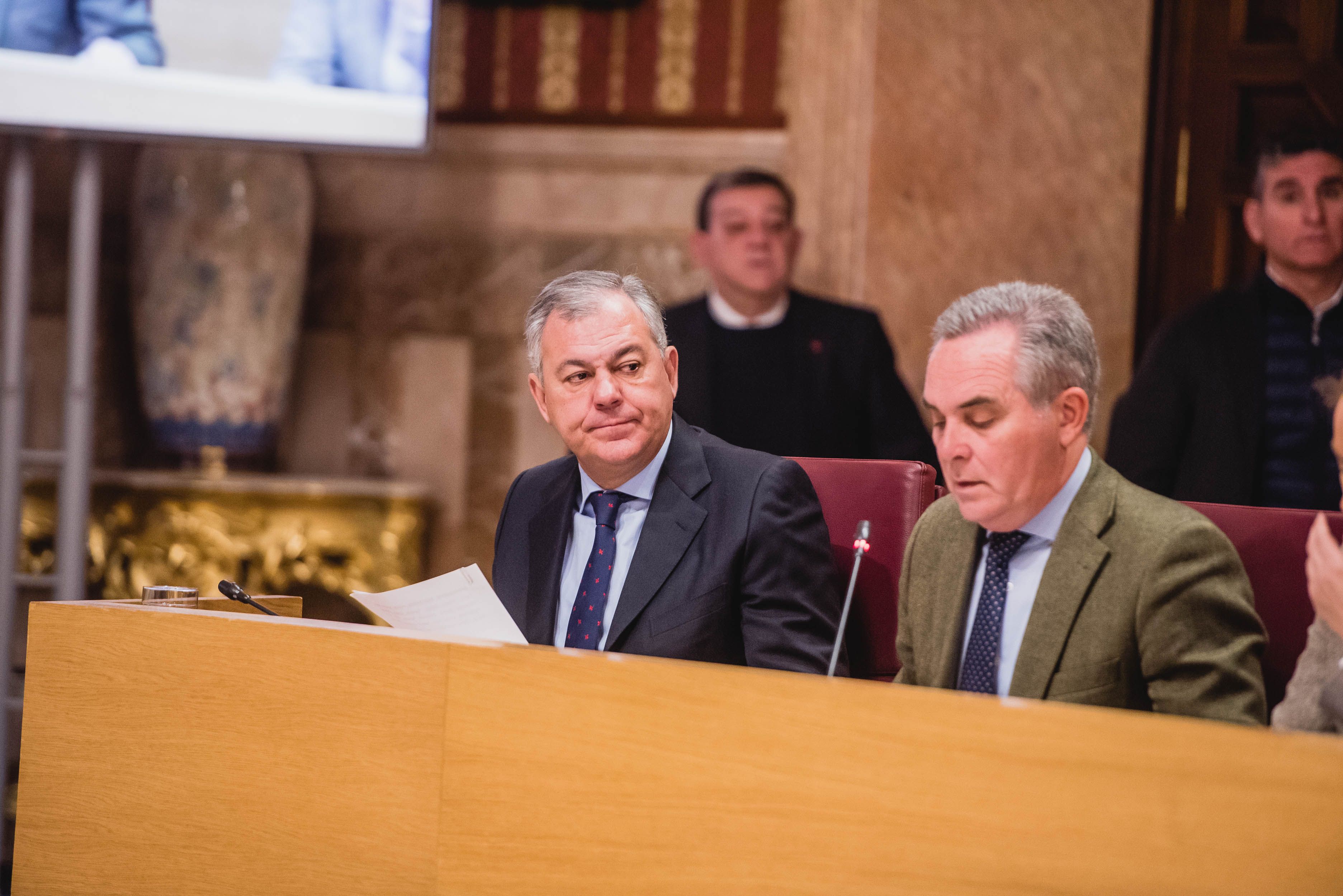 El alcalde de Sevilla, José Luis Sanz, en un pleno