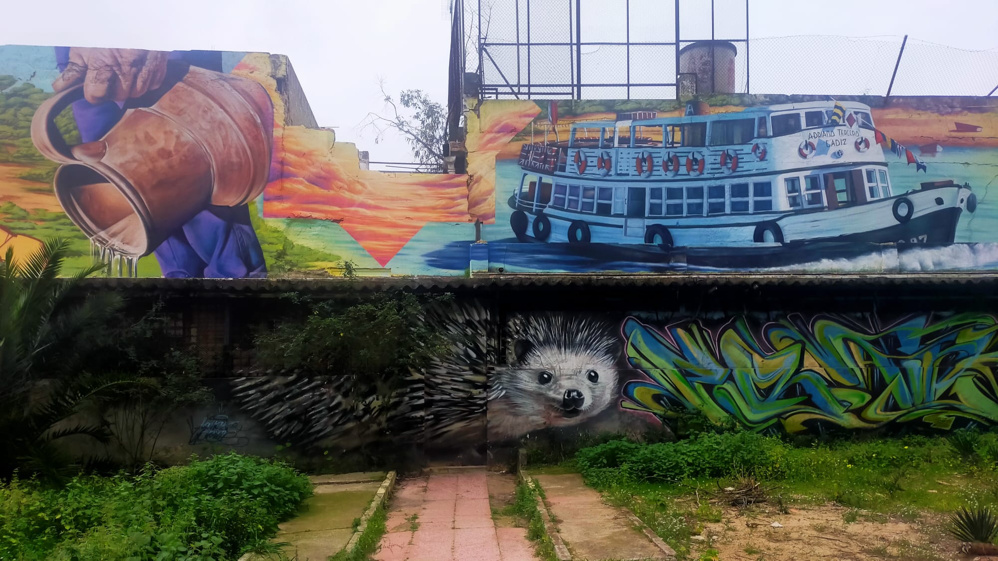 Detalle del mural dedicado al Vaporcito. 