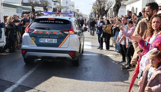 Apoyo a la Guardia Civil en Barbate.
