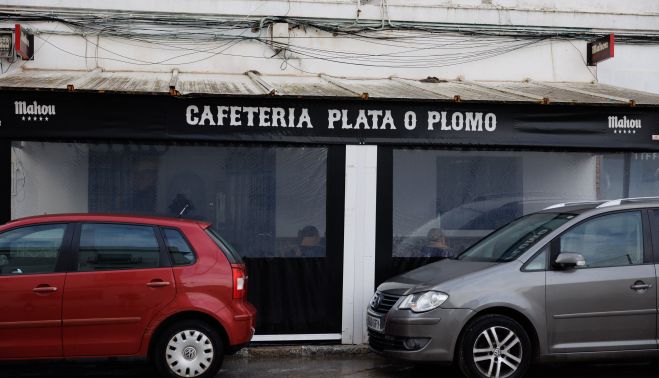 Cafeteria "plata o plomo" en Barbate 