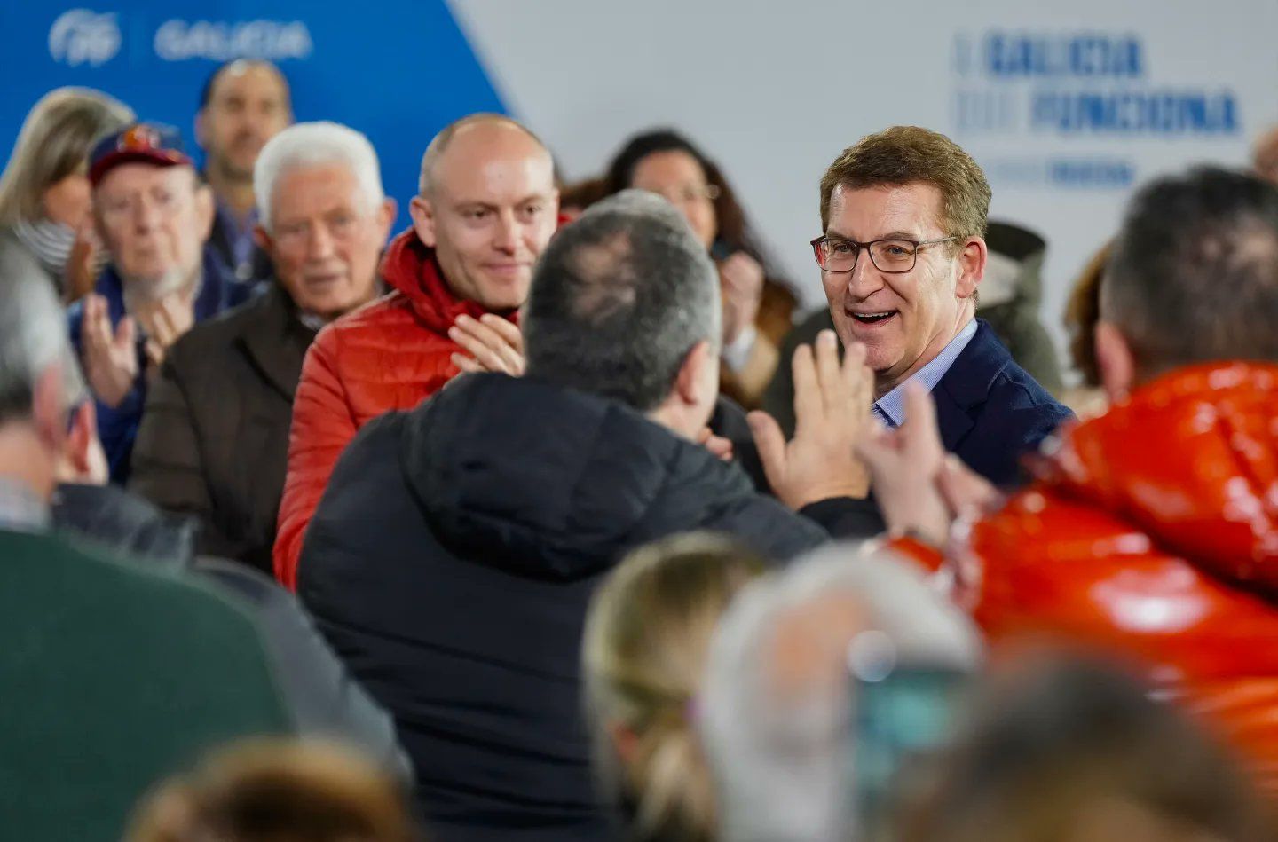 Feijóo en su visita a Galicia. Al PP le estalla la amnistía. Feijóo en su visita a Galicia. Al PP le estalla la amnistía.