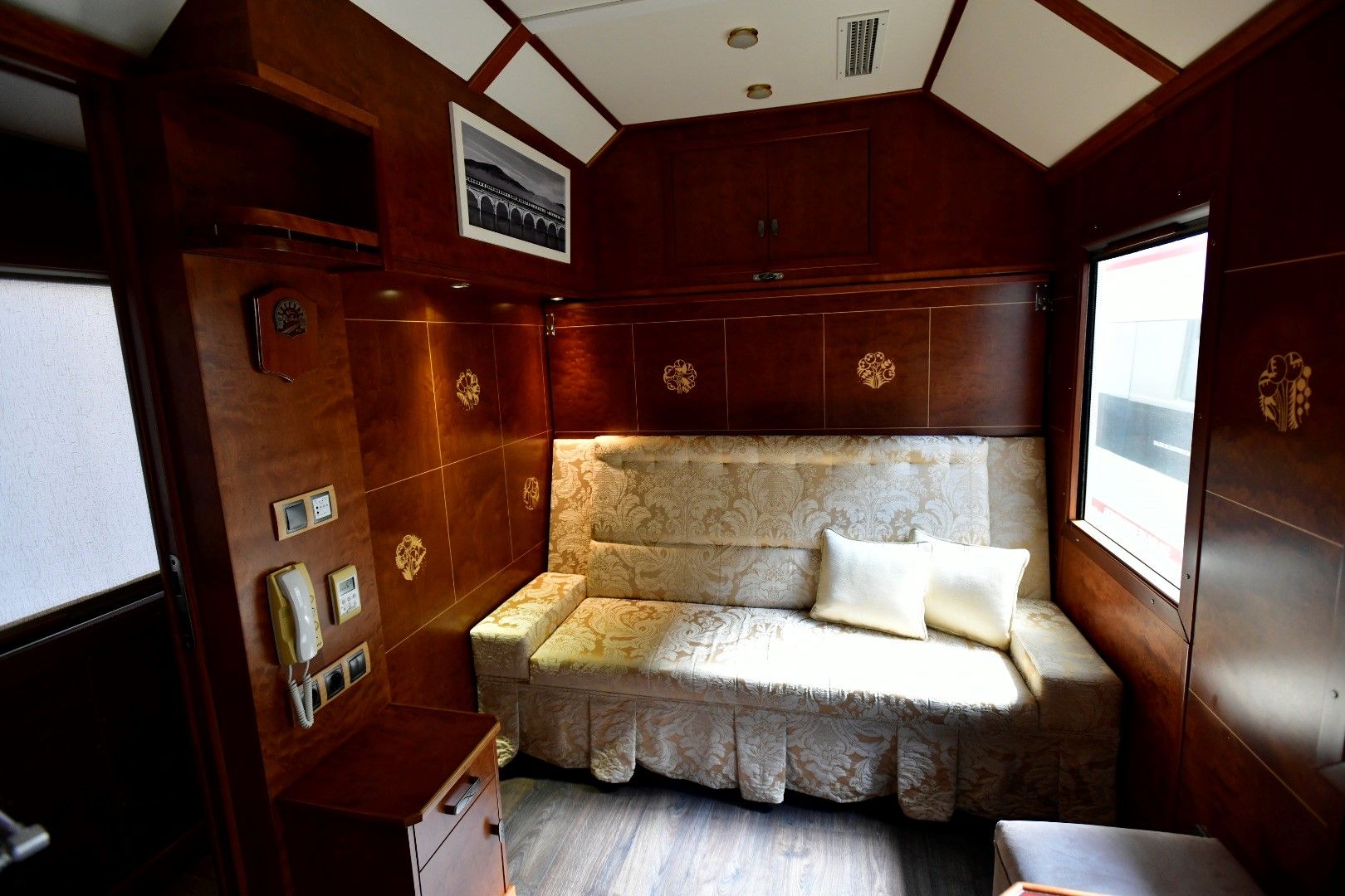 Imagen de uno de los alojamientos dentro del tren Al Ándalus.