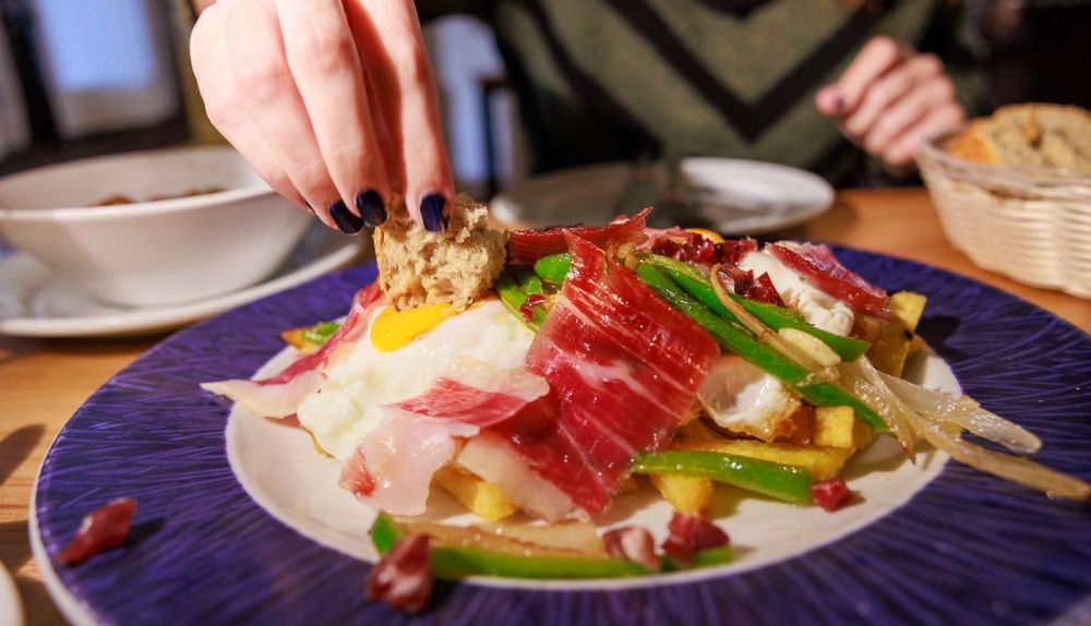 Un plato de huevos al rey.