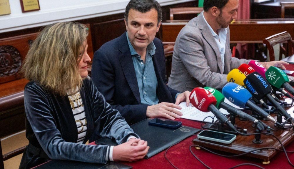 Bruno García durante la rueda de prensa.  AYUNTAMIENTO DE CÁDIZ