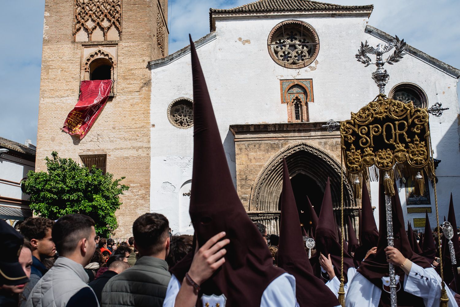La salida del Carmen, este Miércoles Santo en Sevilla.
