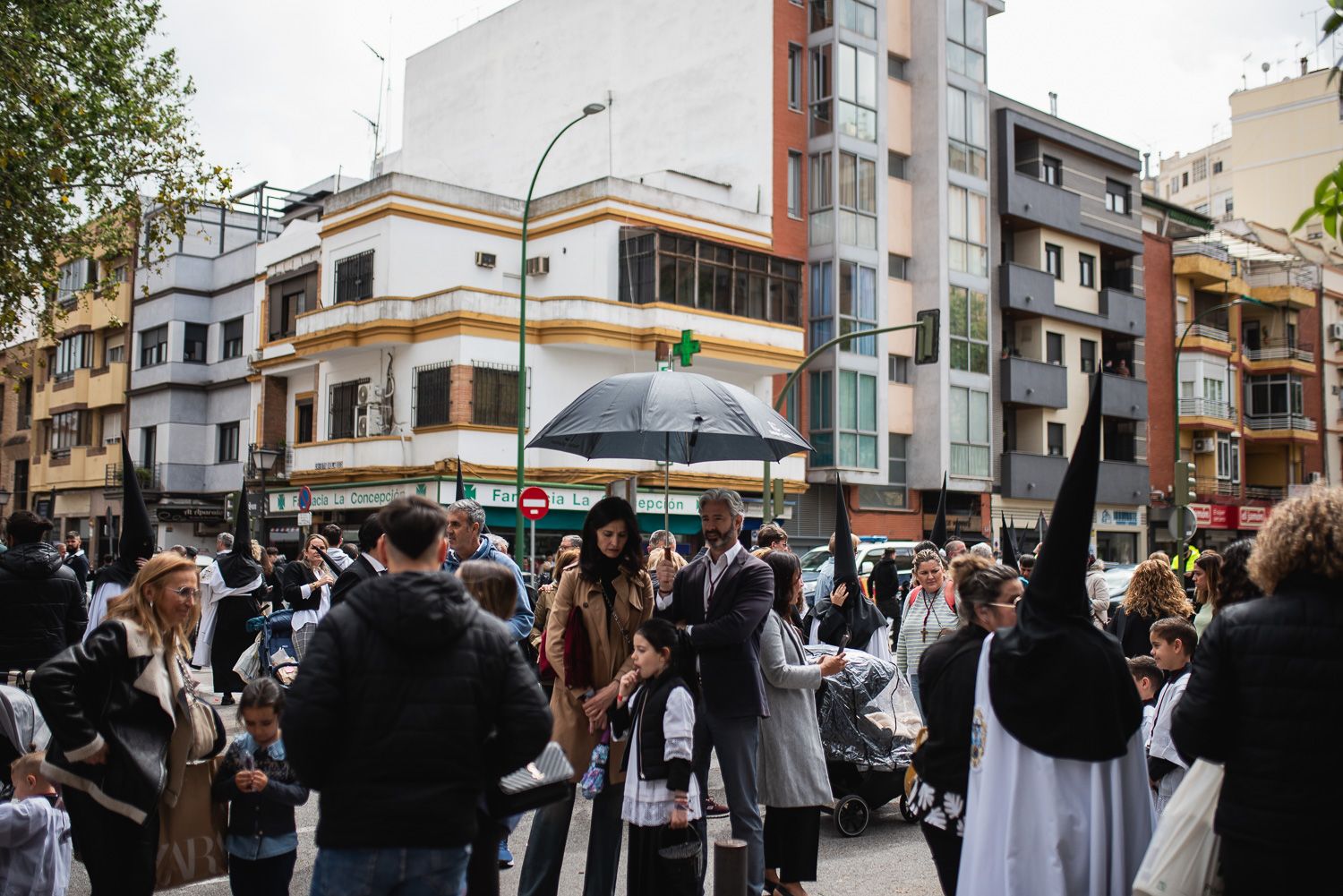 La Sed y El Rosario se quedan con las ganas este Miércoles Santo en Nervión.