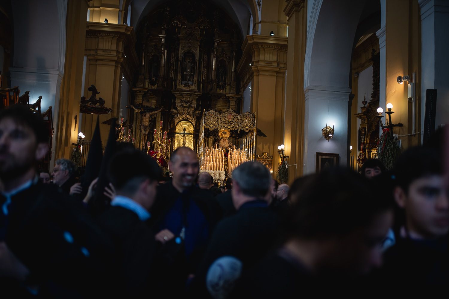 San Bernardo sufre la lluvia y no procesiona.