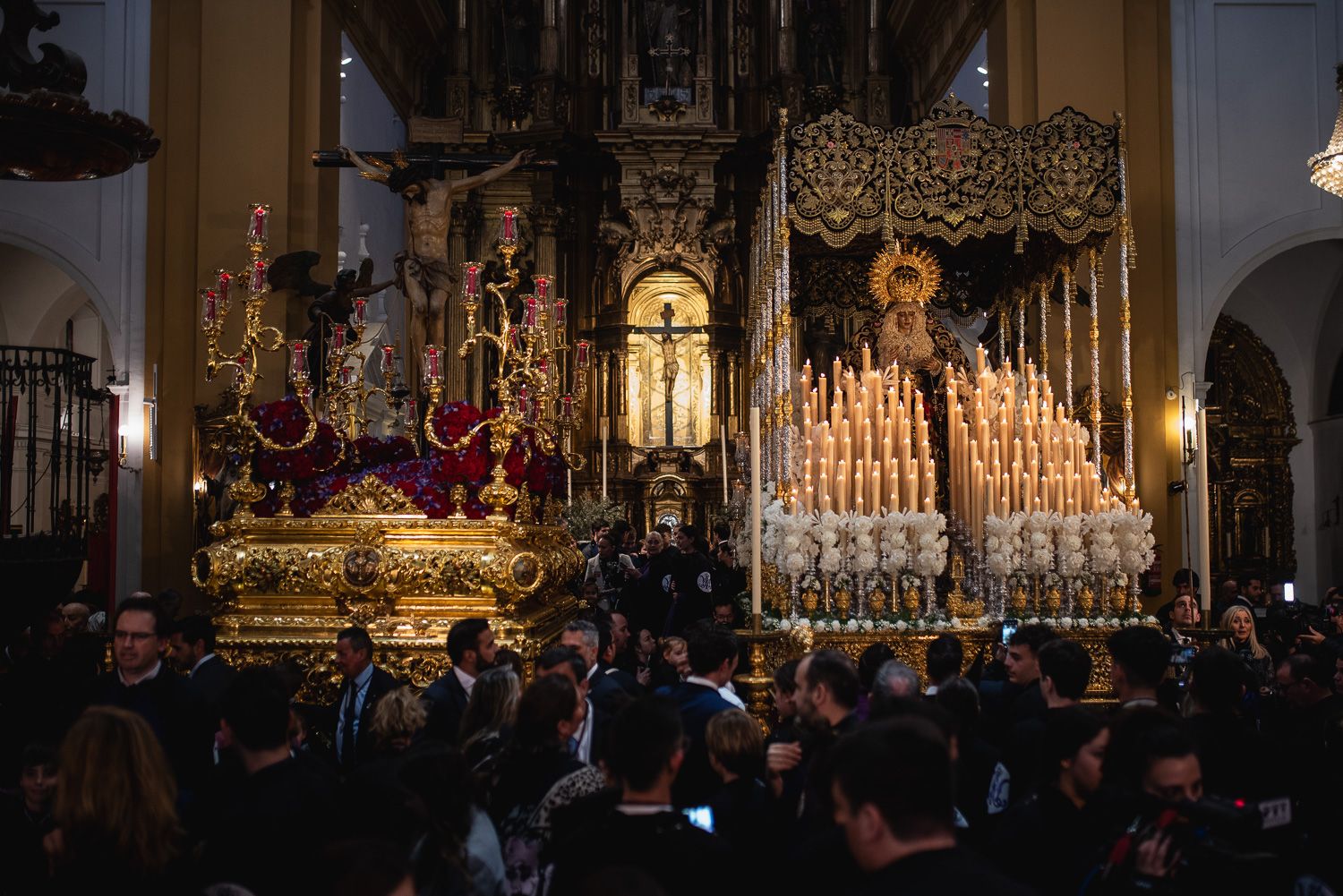 San Bernardo sufre la lluvia y no procesiona.