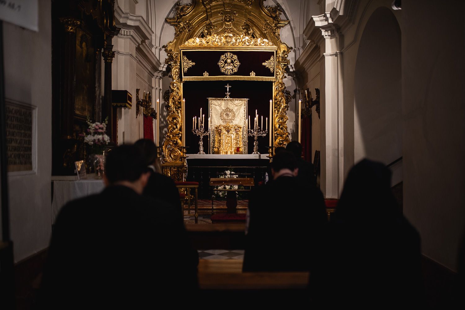 San Bernardo sufre la lluvia y no procesiona.
