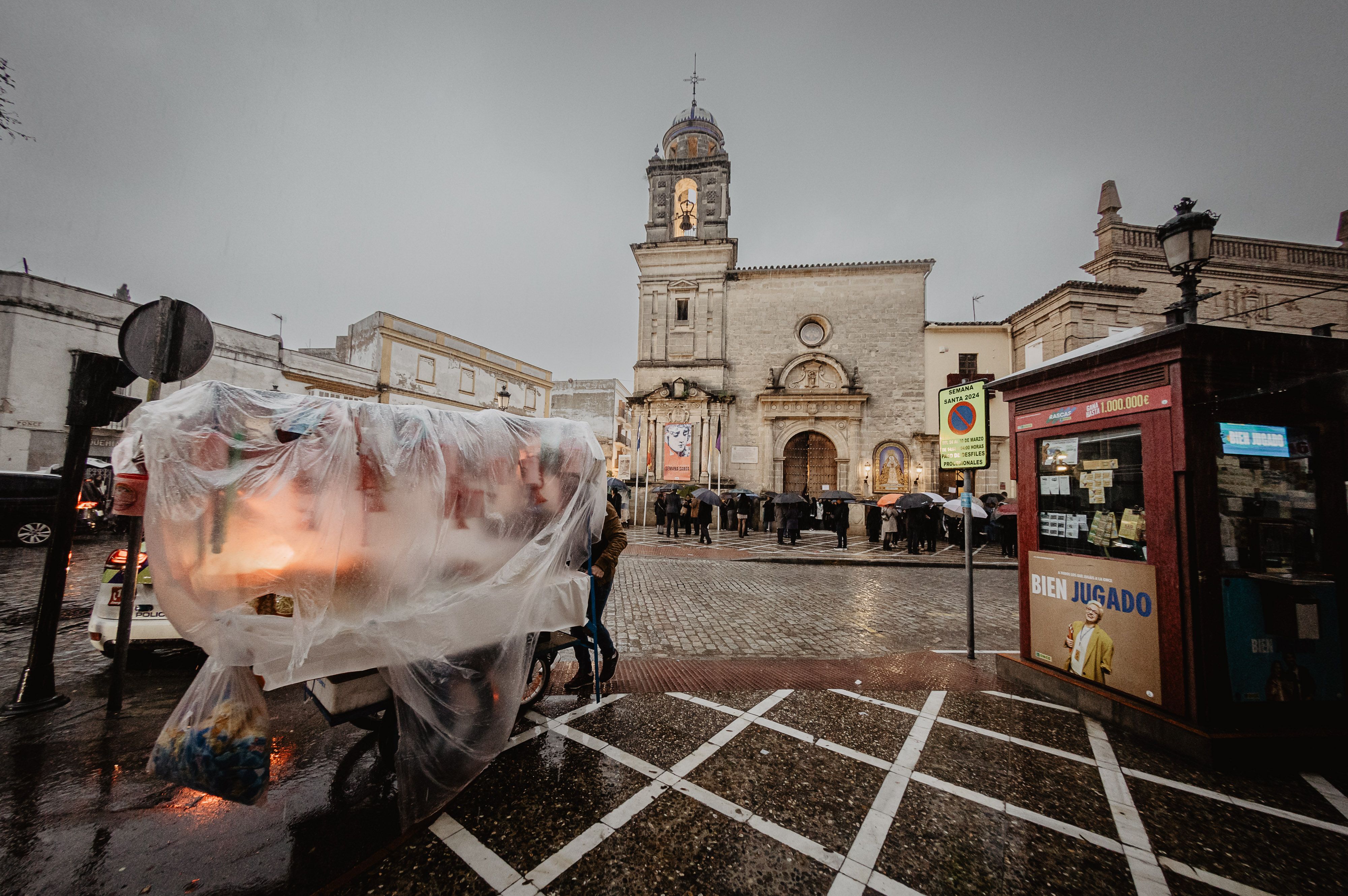 Una imagen de la pasada Semana Santa de Jerez, que estuvo marcada por la lluvia. Una imagen de la pasada Semana Santa de Jerez, que estuvo marcada por la lluvia.