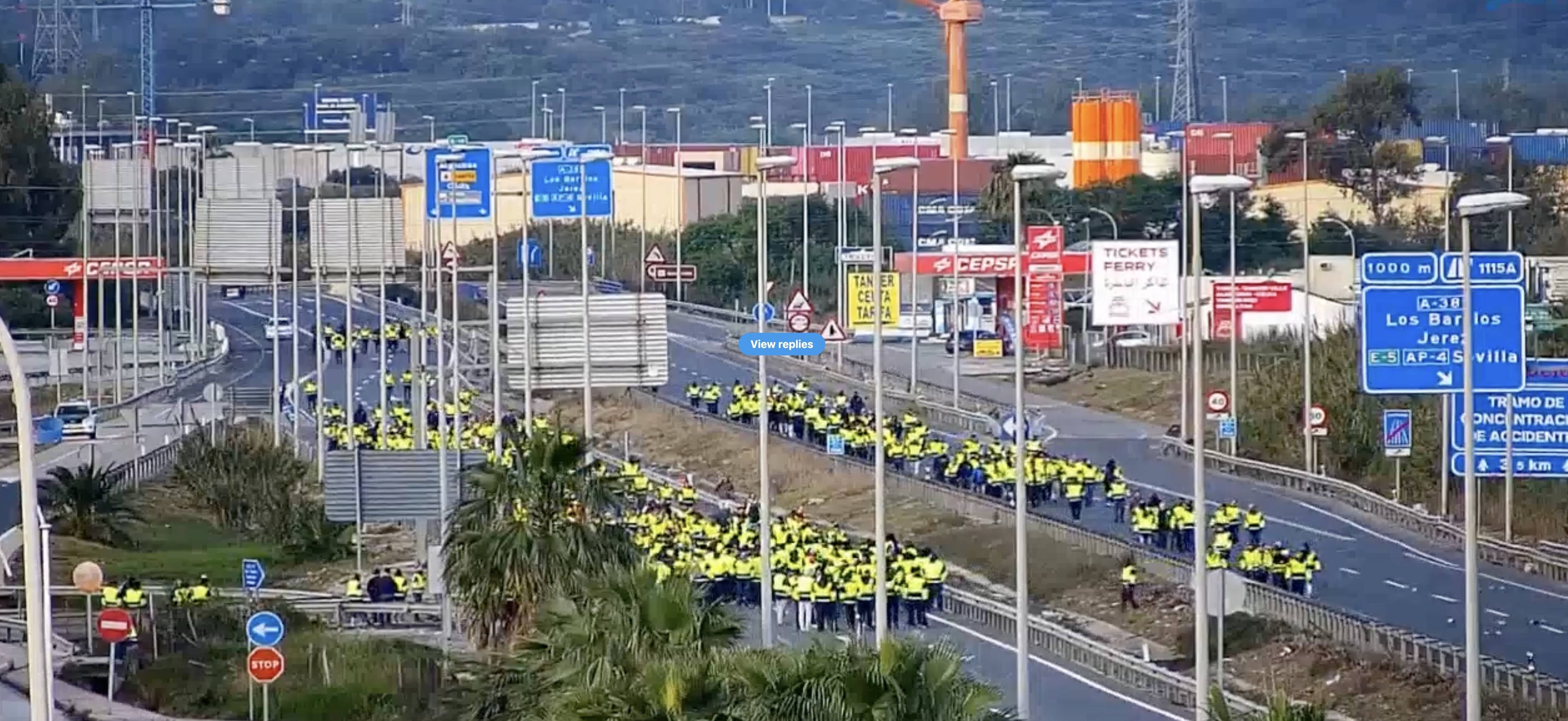 Imagen de las protestas de los trabajadores, publicada por la Dirección General de Tráfico.
