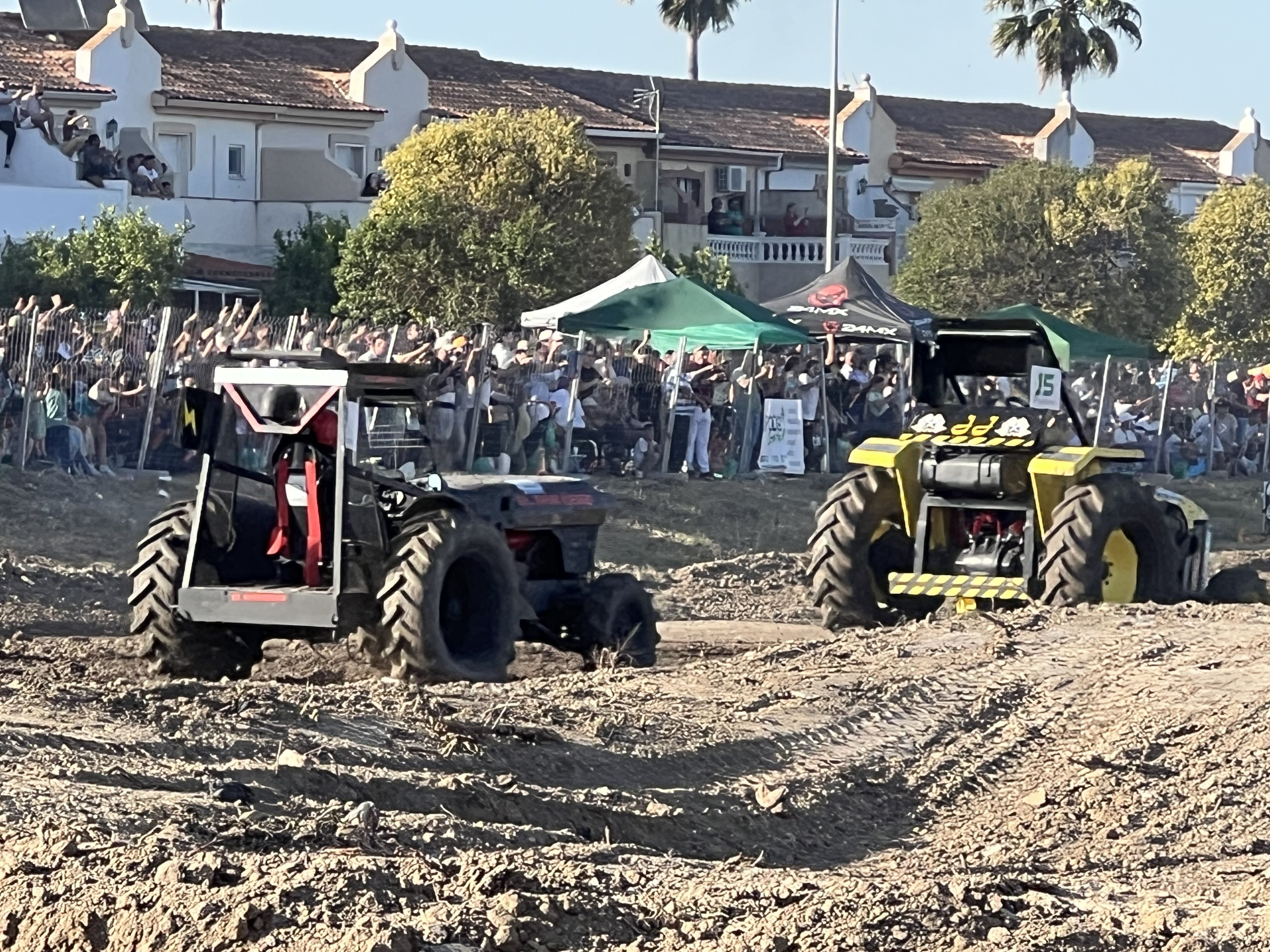 El sábado de Carreras de Tractores de Guadalcacín. El sábado de Carreras de Tractores de Guadalcacín.