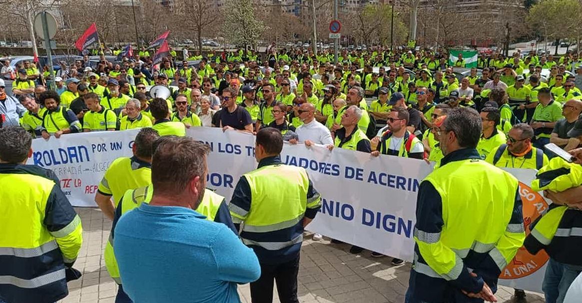 Una concentración de los trabajadores de Acerinox.