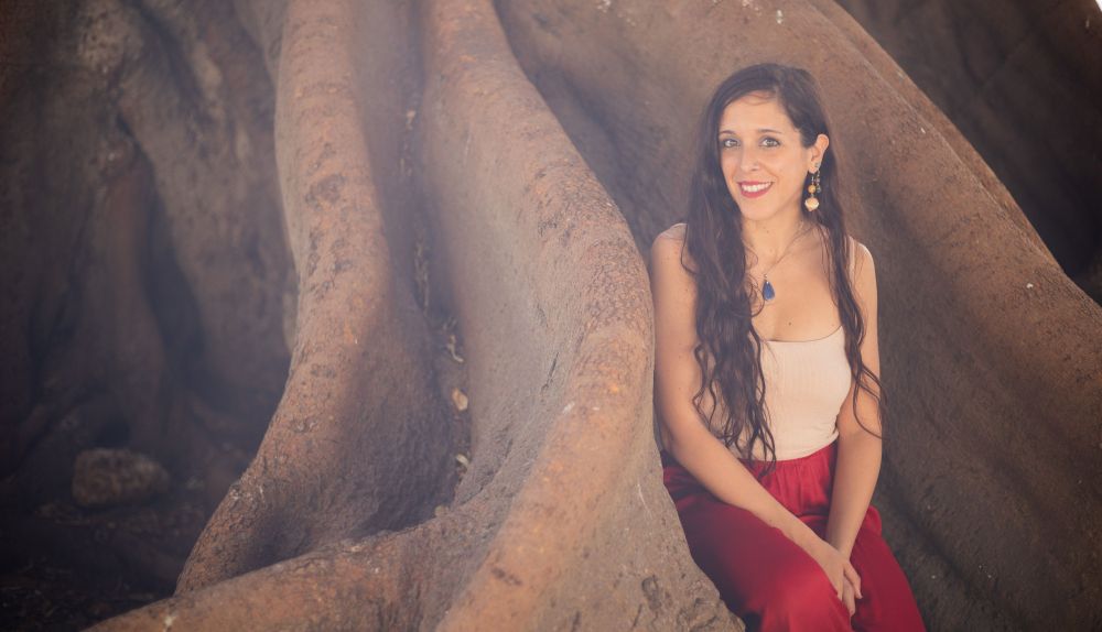 Luna Urdeiz, tras la entrevista con lavozdelsur.es.