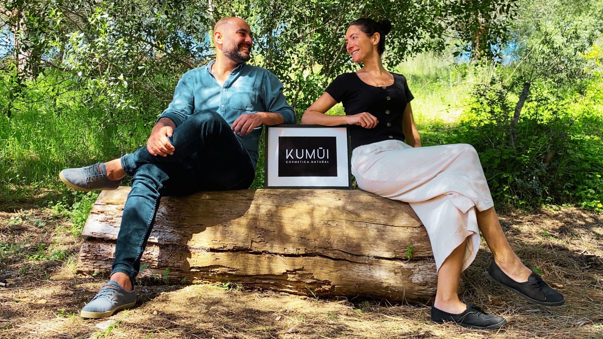 El equipo de Kumui, Álvaro Rodríquez y Verónica Luque.