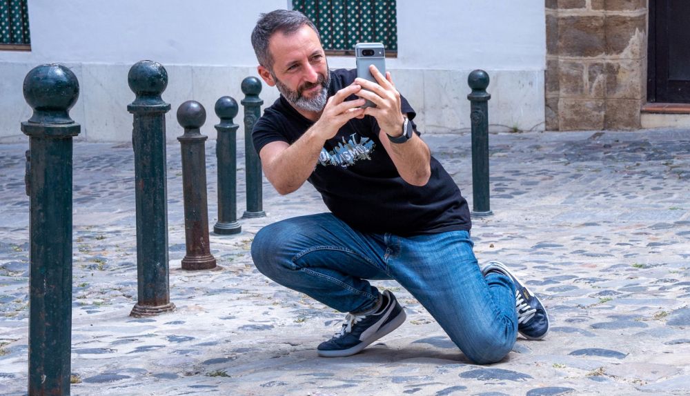 Daniello Pradotti, en plena toma para uno de sus vídeos.