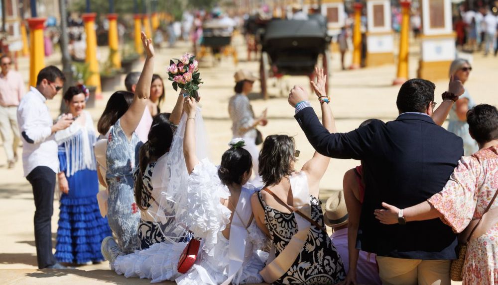 Una despedida de soltera en la Feria de Jerez.