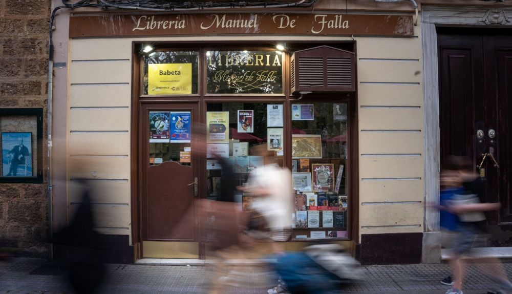 LIBRERIA MANUEL DE FALLA  4