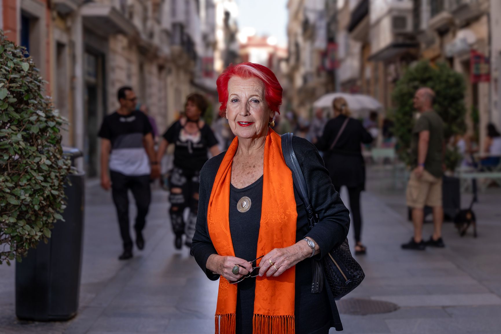 ROSA Mª CALAF