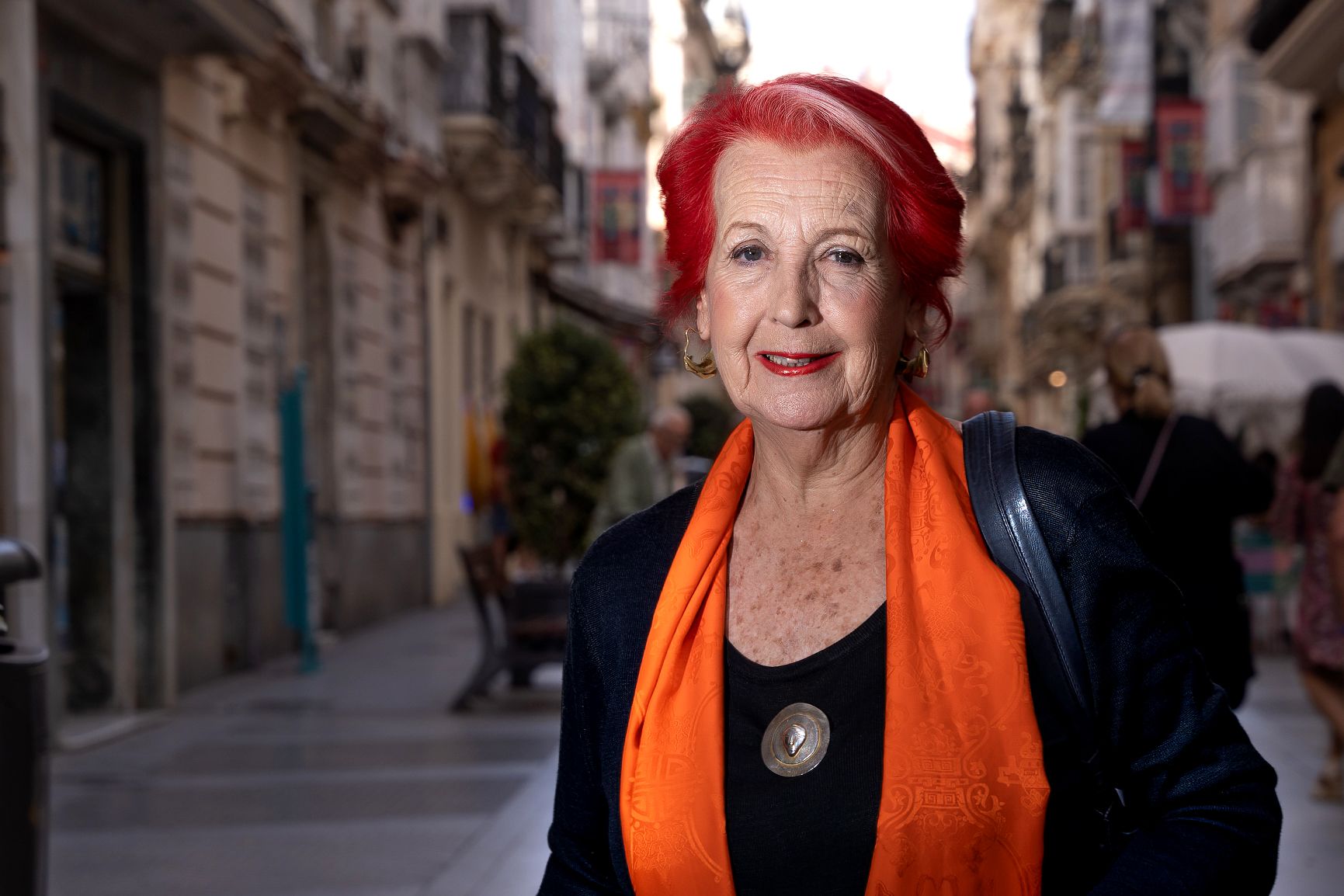 ROSA Mª CALAF
