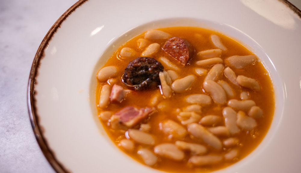 Plato de fabada de Casa Gerardo.