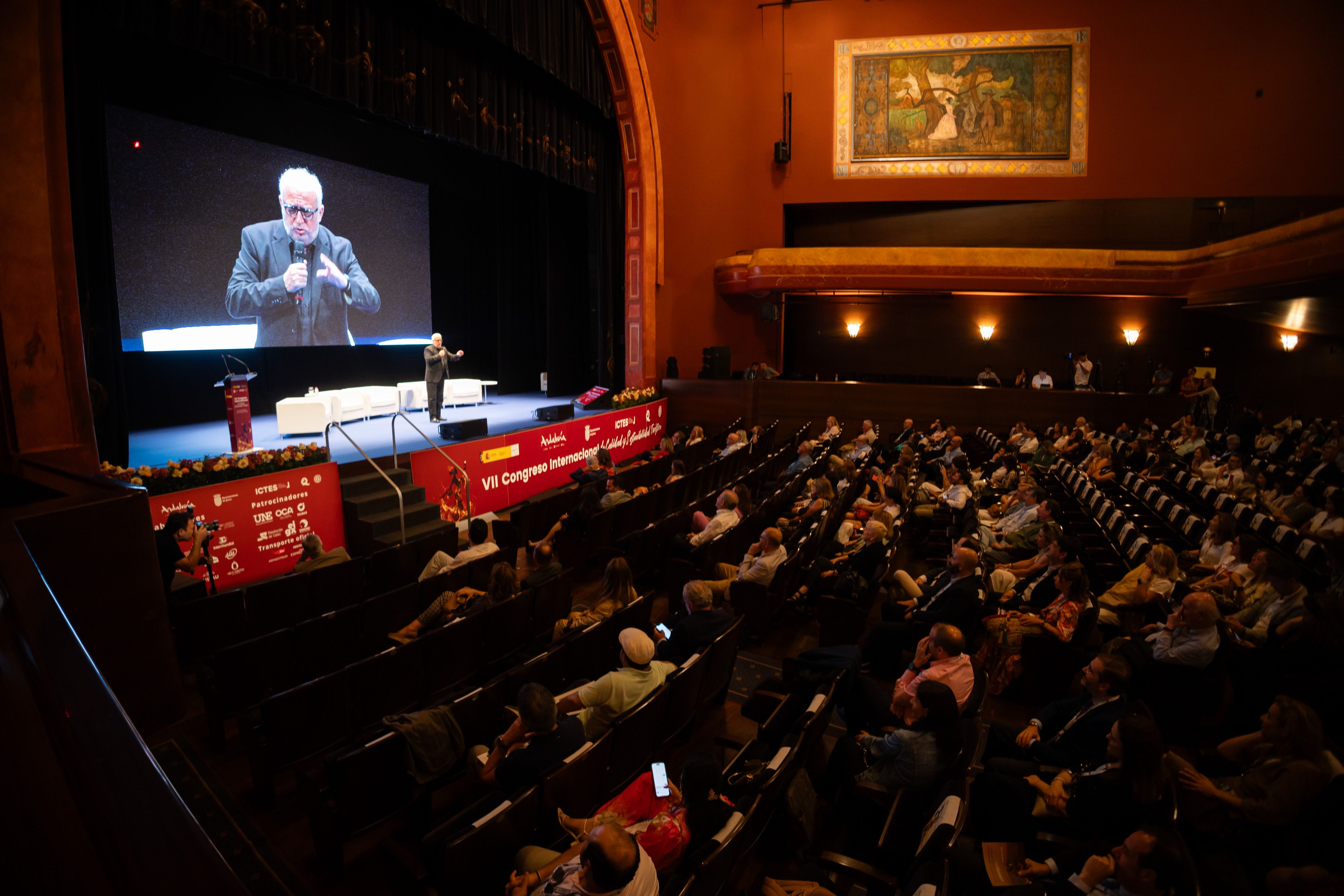 Imagen del teatro Villamarta, este pasado viernes, en la clausura de un congreso de turismo celebrado en Jerez.