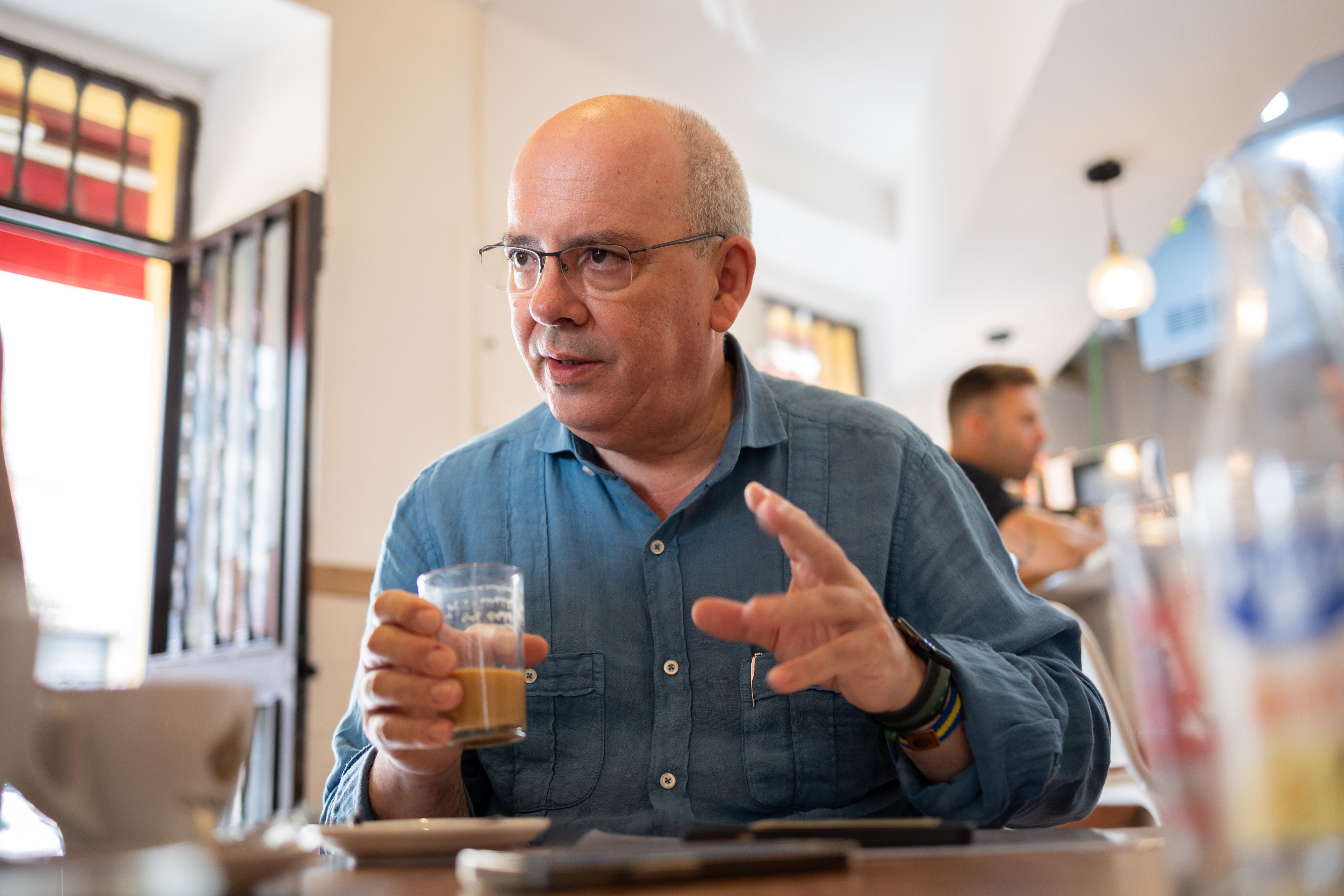 Javier Sánchez Rojas, en un encuentro esta semana con lavozdelsur.es en el Bar Jerez, antiguo negocio de su familia.