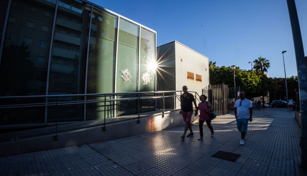 ESTABLECIMIENTO TITULARIDAD PUBLICA CADIZ NO FUNCIONAN 7 RESTAURANTE LUMEN