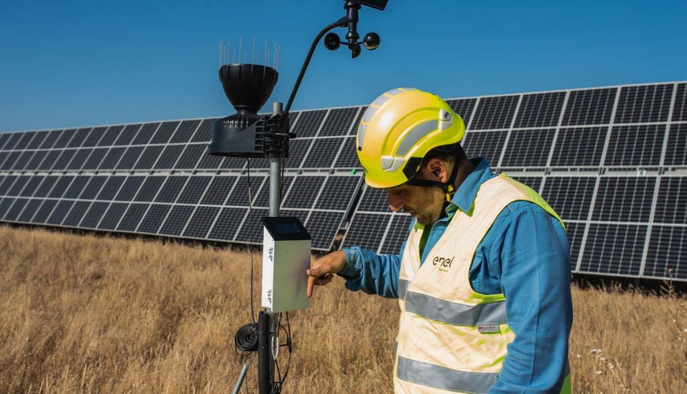 LAS CORCHAS PLANTA FOTOVOLTÁICA APIARIO SOLAR CARMONA 6