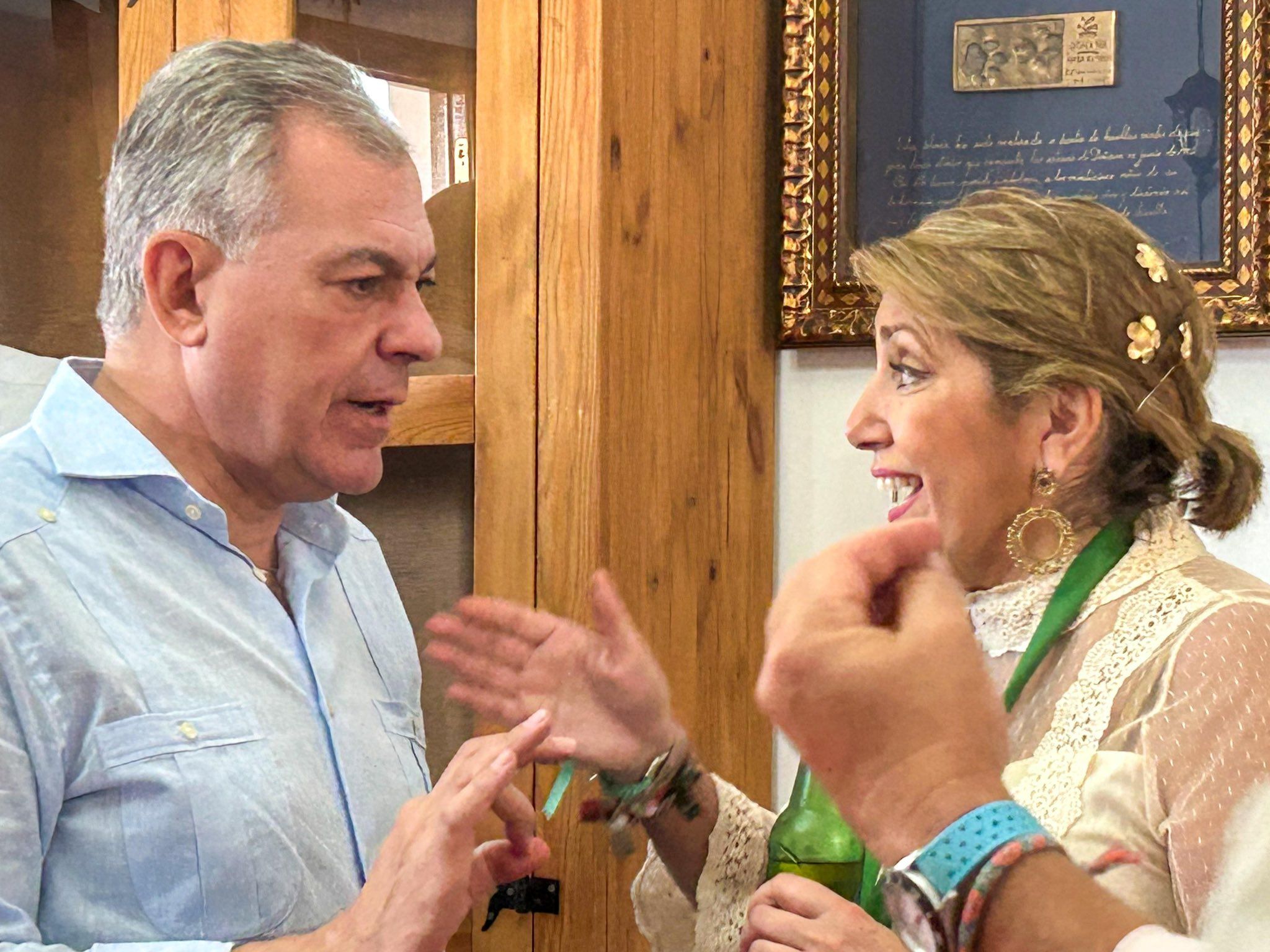 Susana Díaz con José Luis Sanz, alcalde de Sevilla, en una imagen de archivo. Susana Díaz con José Luis Sanz, alcalde de Sevilla, en una imagen de archivo.