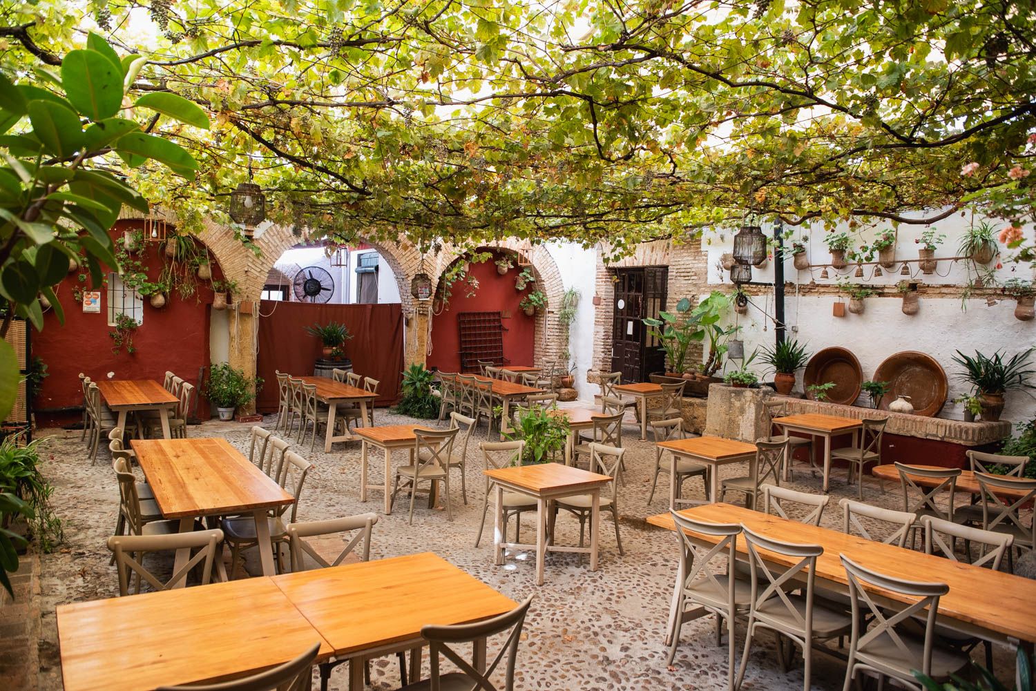 El patio árabe de El Molino de la Romera.
