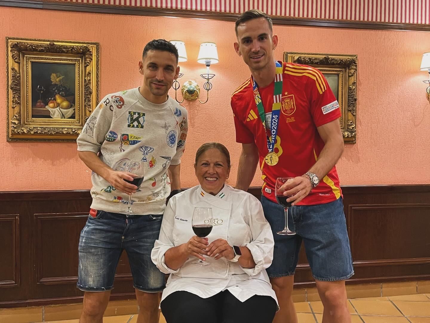 Jesús Navas y Fabián en Manolo Mayo.