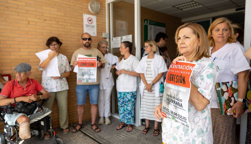 Concentracion contra agresion  la serrana  3
