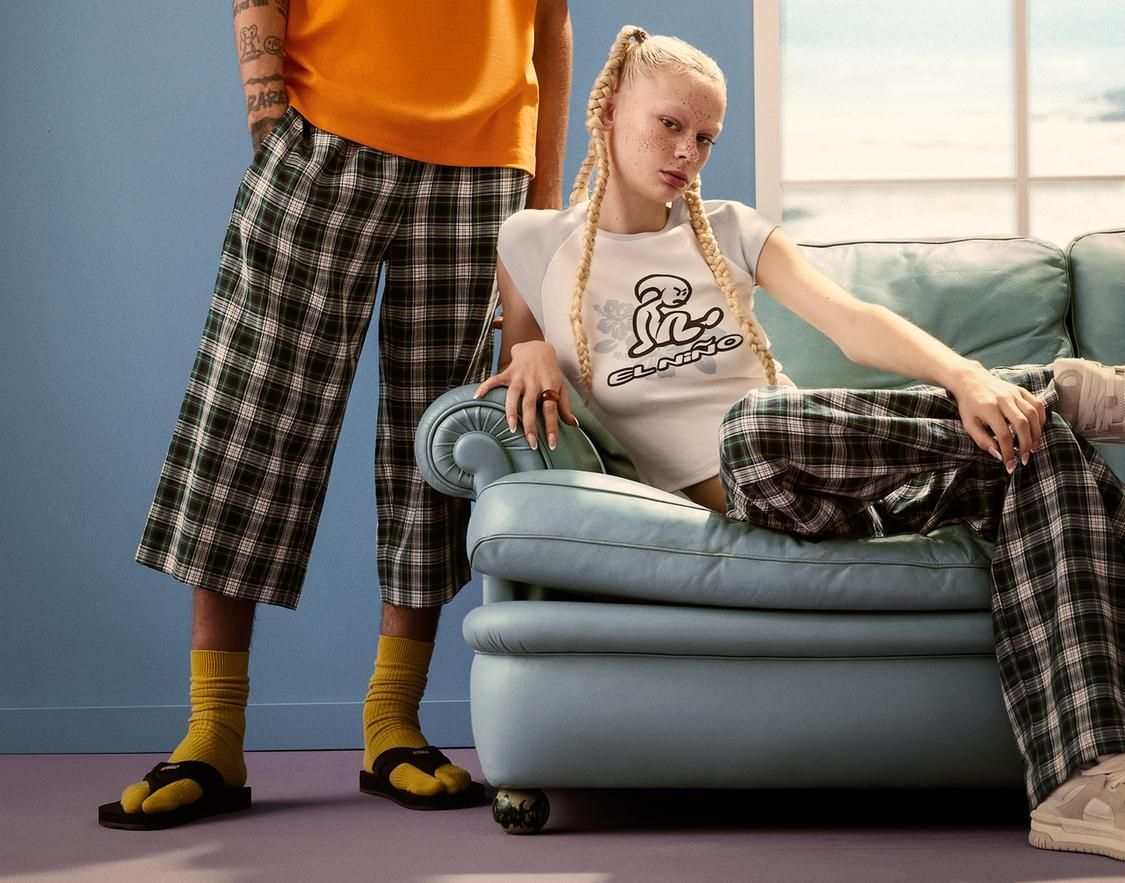 Una de las camisetas que vende Bershka en colaboración con El Niño Tarifa.