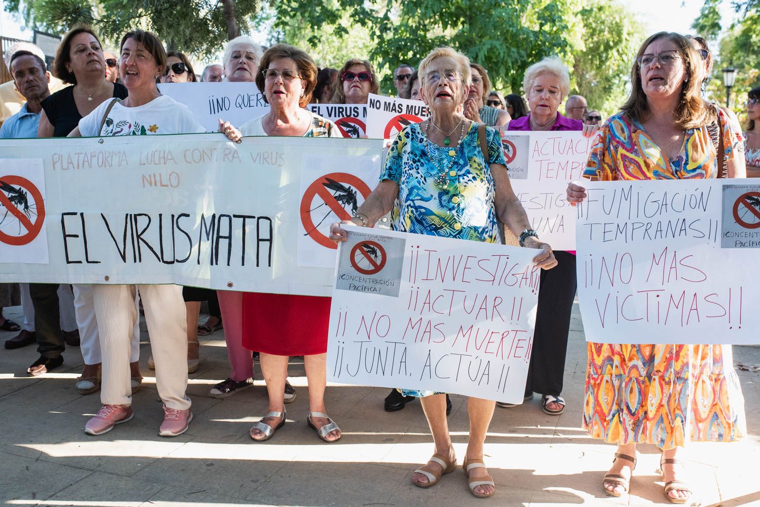MANIFESTACIÓN MOSQUITO VIRUS DEL NILO CORIA 3
