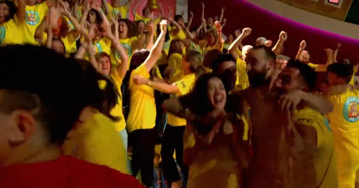 Olvera celebra el triunfo en el Grand Prix. Olvera celebra el triunfo en el Grand Prix.