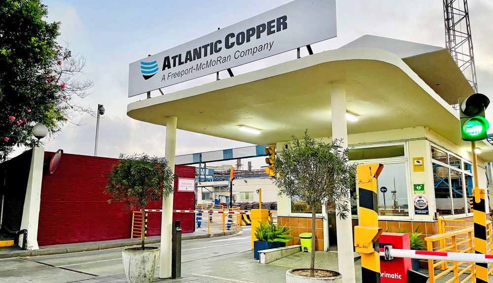La sede de Atlantic Copper, un gigante minero ubicado en Huelva, que hará una planta de reciclaje de móviles.