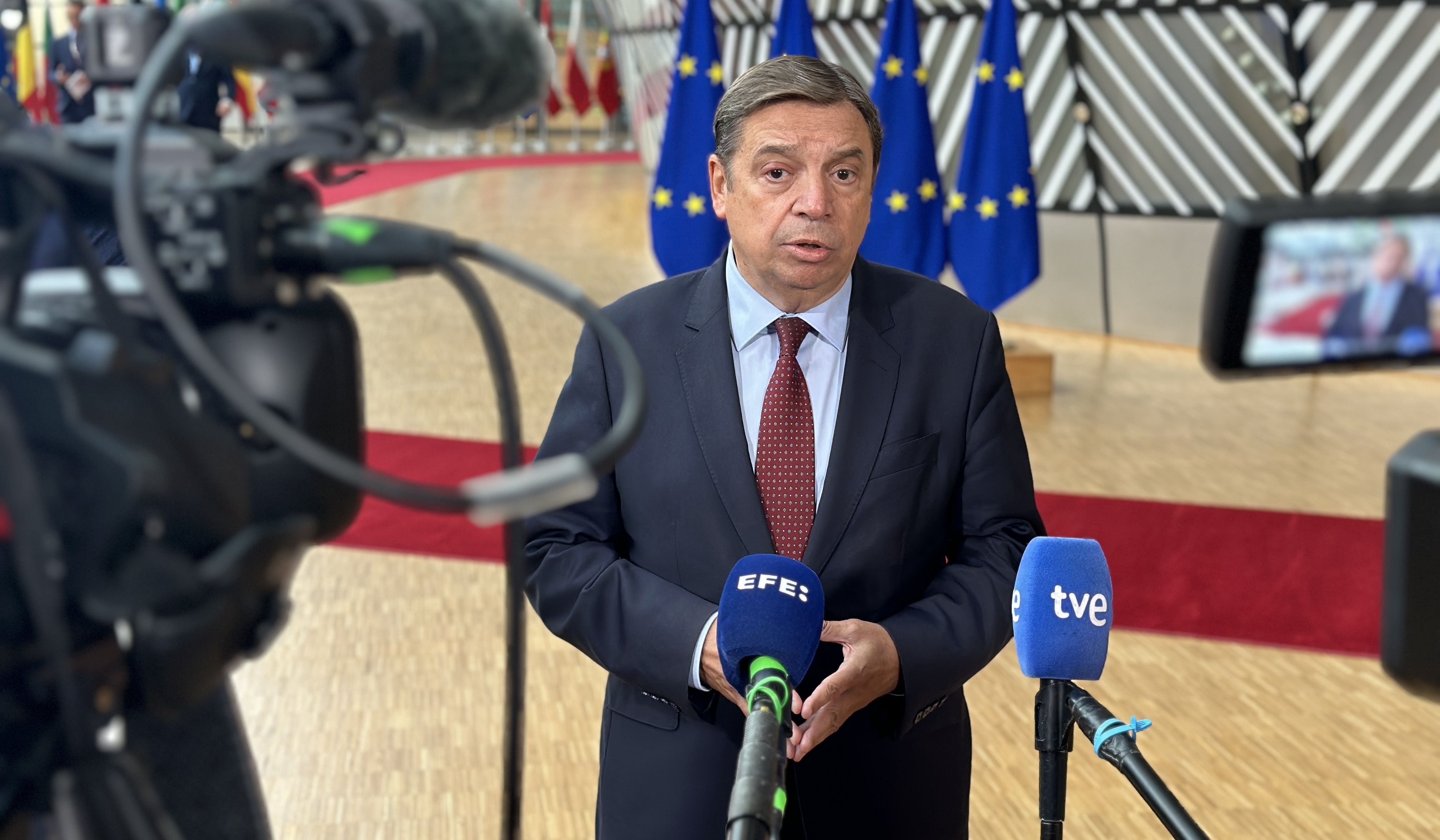 El ministro Luis Planas, en Bruselas, en una imagen de archivo.